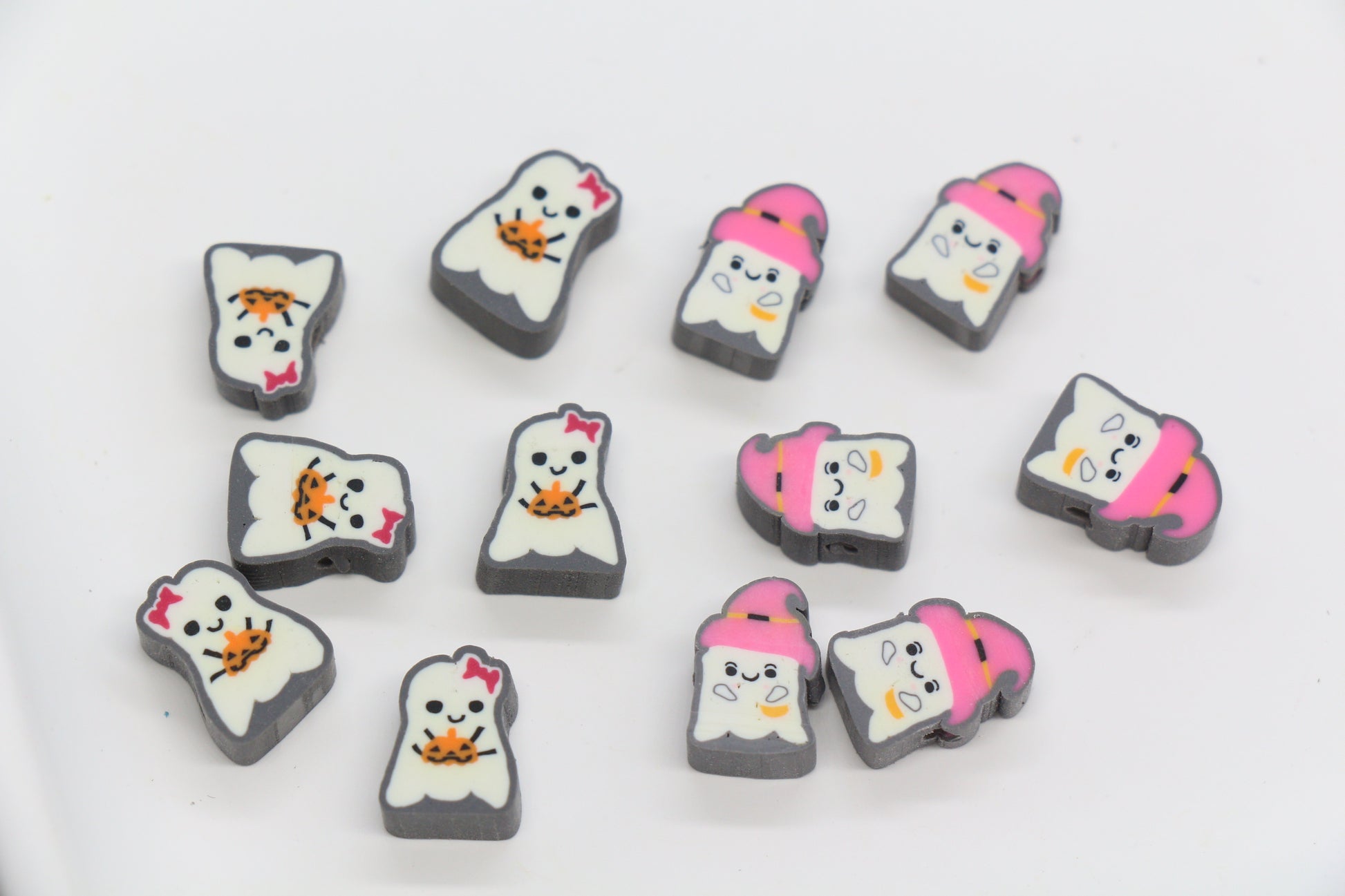 Mixed ghost polymer clay beads – pumpkin & witch hat Halloween beads for bracelets and keychains