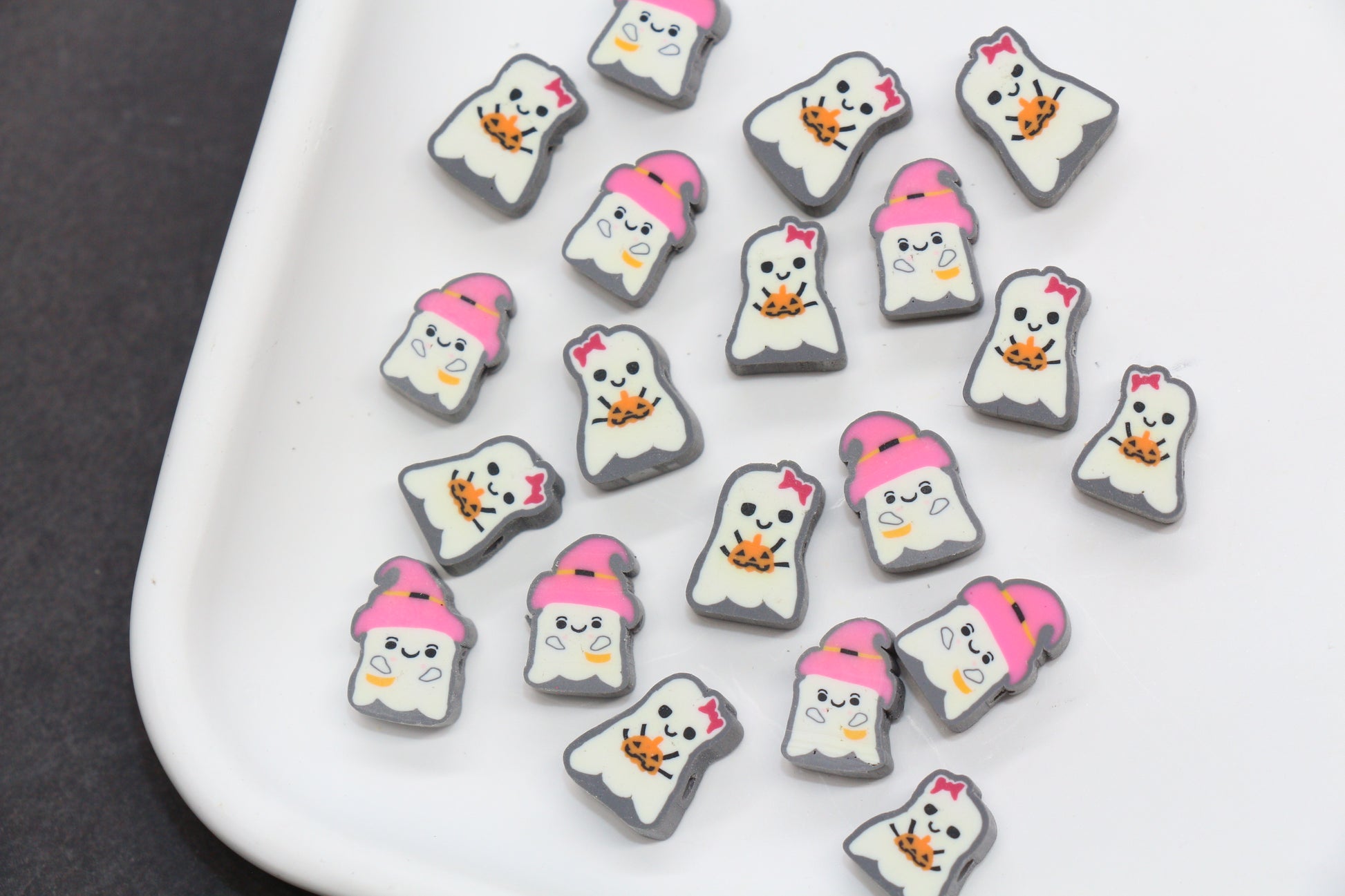 Mixed ghost polymer clay beads – pumpkin & witch hat Halloween beads for bracelets and keychains