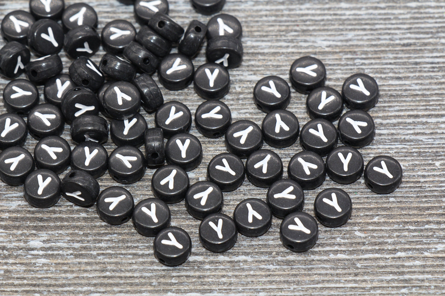 Letter Y Alphabet Beads, Black Alphabet Letter Beads, Acrylic Black and White Letters Beads, Round Acrylic Beads, Name Beads, Size 7mm