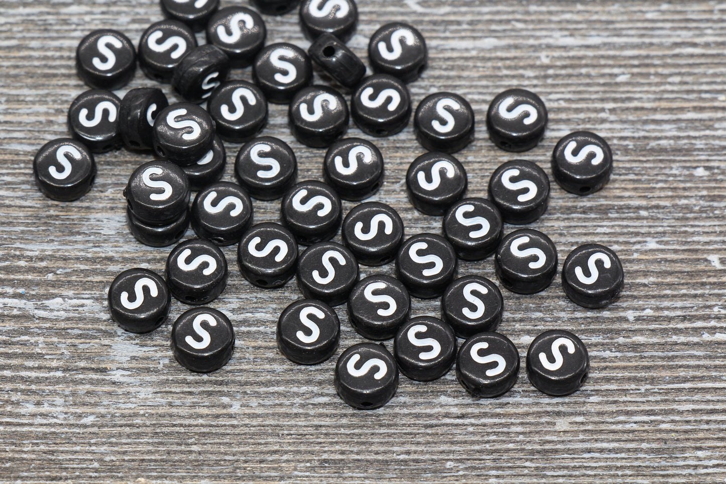 Letter S Alphabet Beads, Black Alphabet Letter Beads, Acrylic Black and White Letters Beads, Round Acrylic Beads, Name Beads, Size 7mm