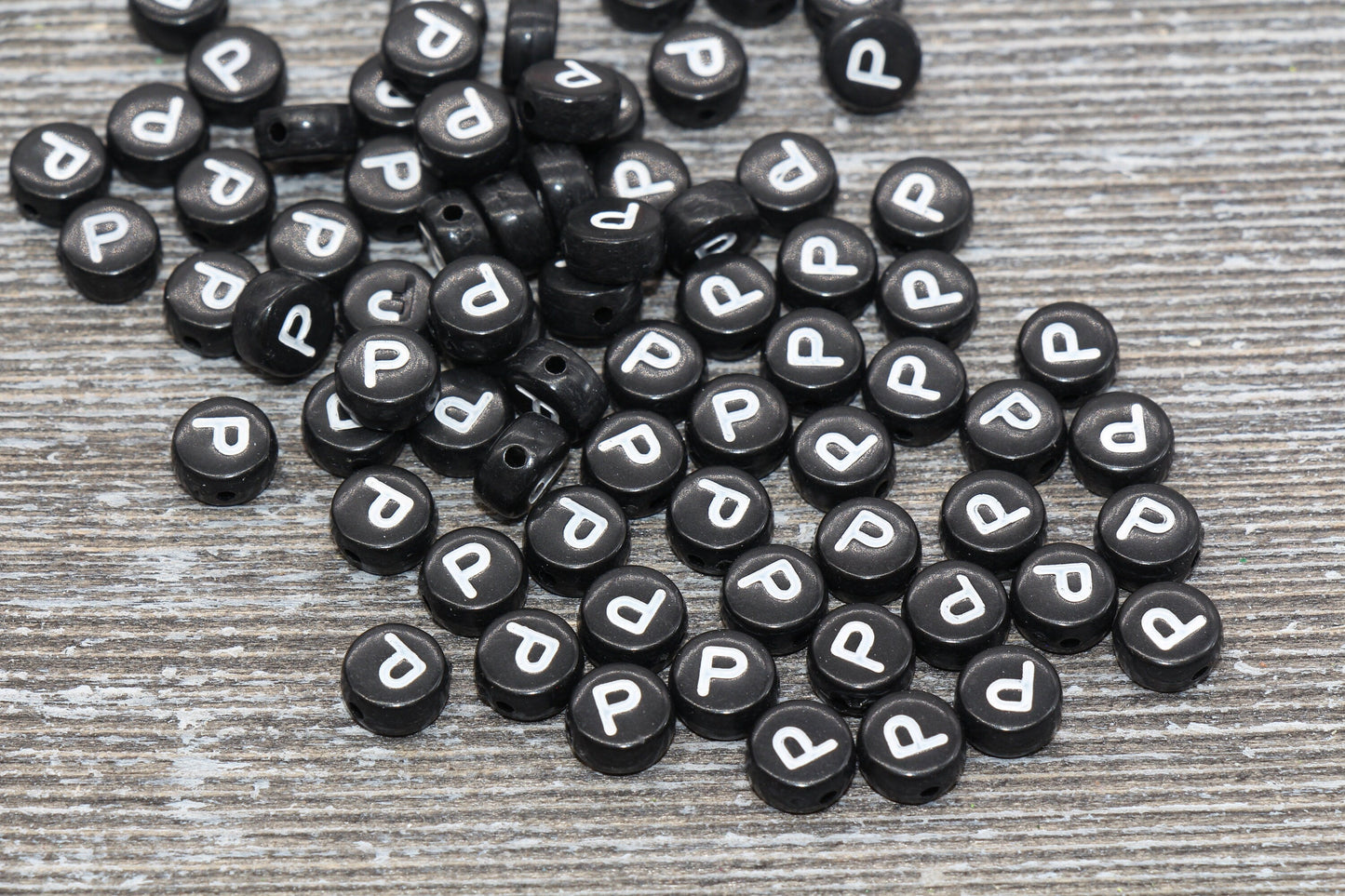 Letter P Alphabet Beads, Black Alphabet Letter Beads, Acrylic Black and White Letters Beads, Round Acrylic Beads, Name Beads, Size 7mm