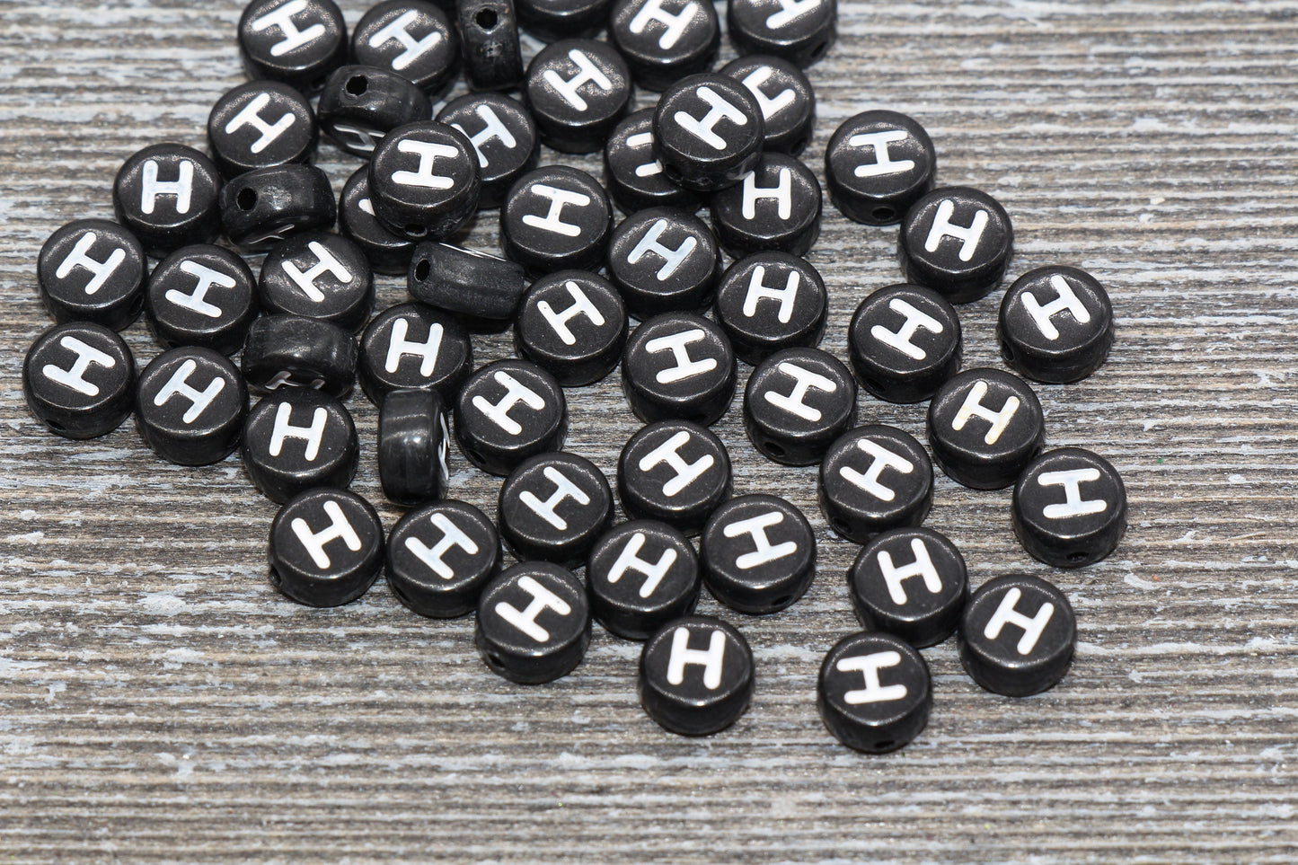 Letter H Alphabet Beads, Black Alphabet Letter Beads, Acrylic Black and White Letters Beads, Round Acrylic Beads, Name Beads, Size 7mm
