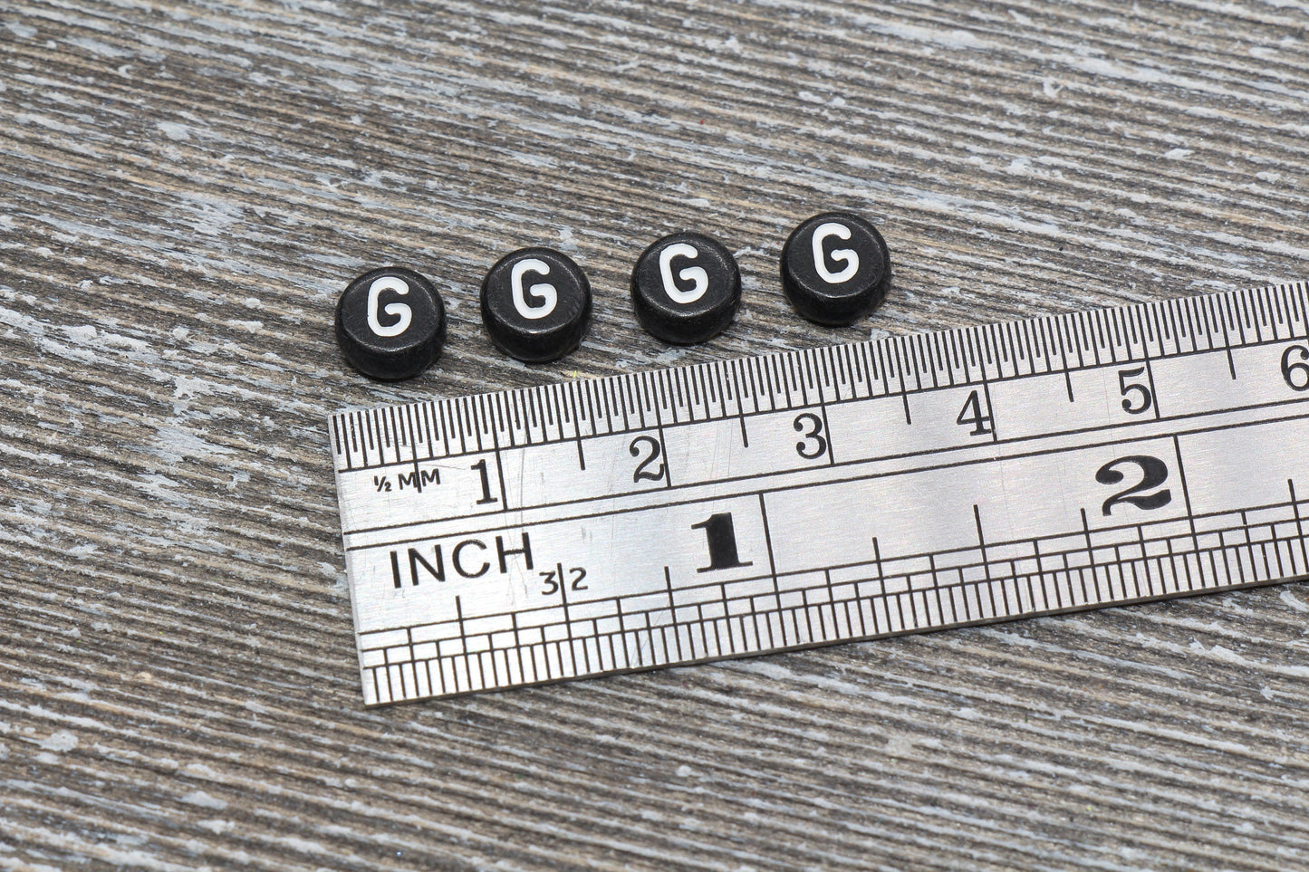 Letter G Alphabet Beads, Black Alphabet Letter Beads, Acrylic Black and White Letters Beads, Round Acrylic Beads, Name Beads, Size 7mm