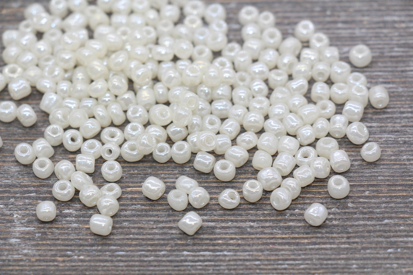 Creamy Glass Seed Beads, 4mm 6/0 Glass Round Seed Beads, Creamy Off White Seed Beads, Glossy Rocailles Beads, Beading Supplies #2069