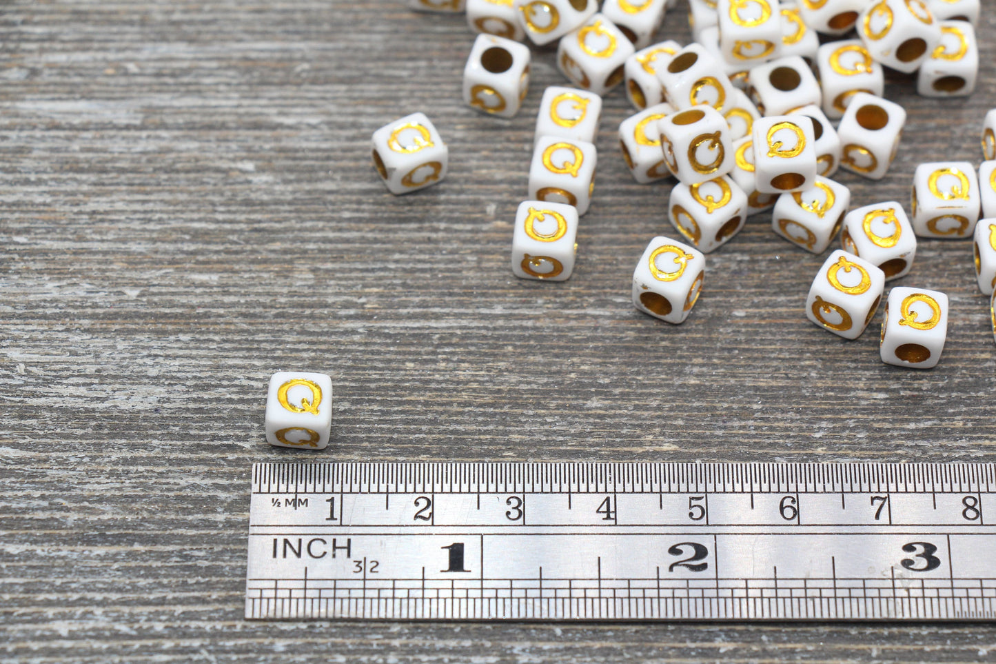 Letter Q Letter Beads, Cube White Beads with Gold Lettering, Individual Letter Beads, Acrylic Square Name Beads, Size 7mm