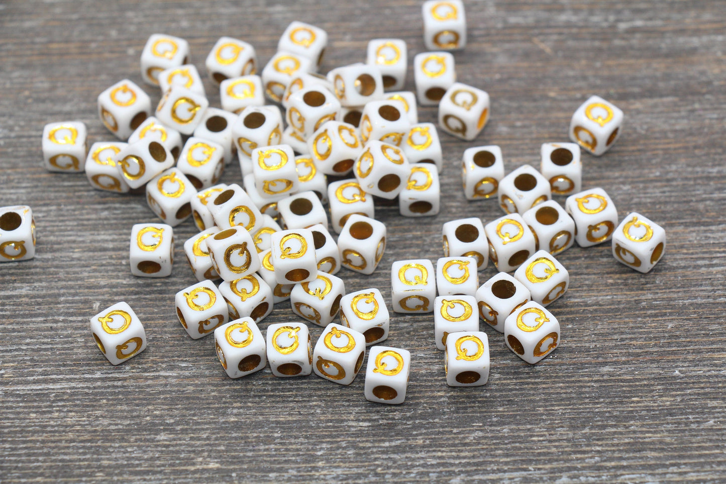 Letter Q Letter Beads, Cube White Beads with Gold Lettering, Individual Letter Beads, Acrylic Square Name Beads, Size 7mm