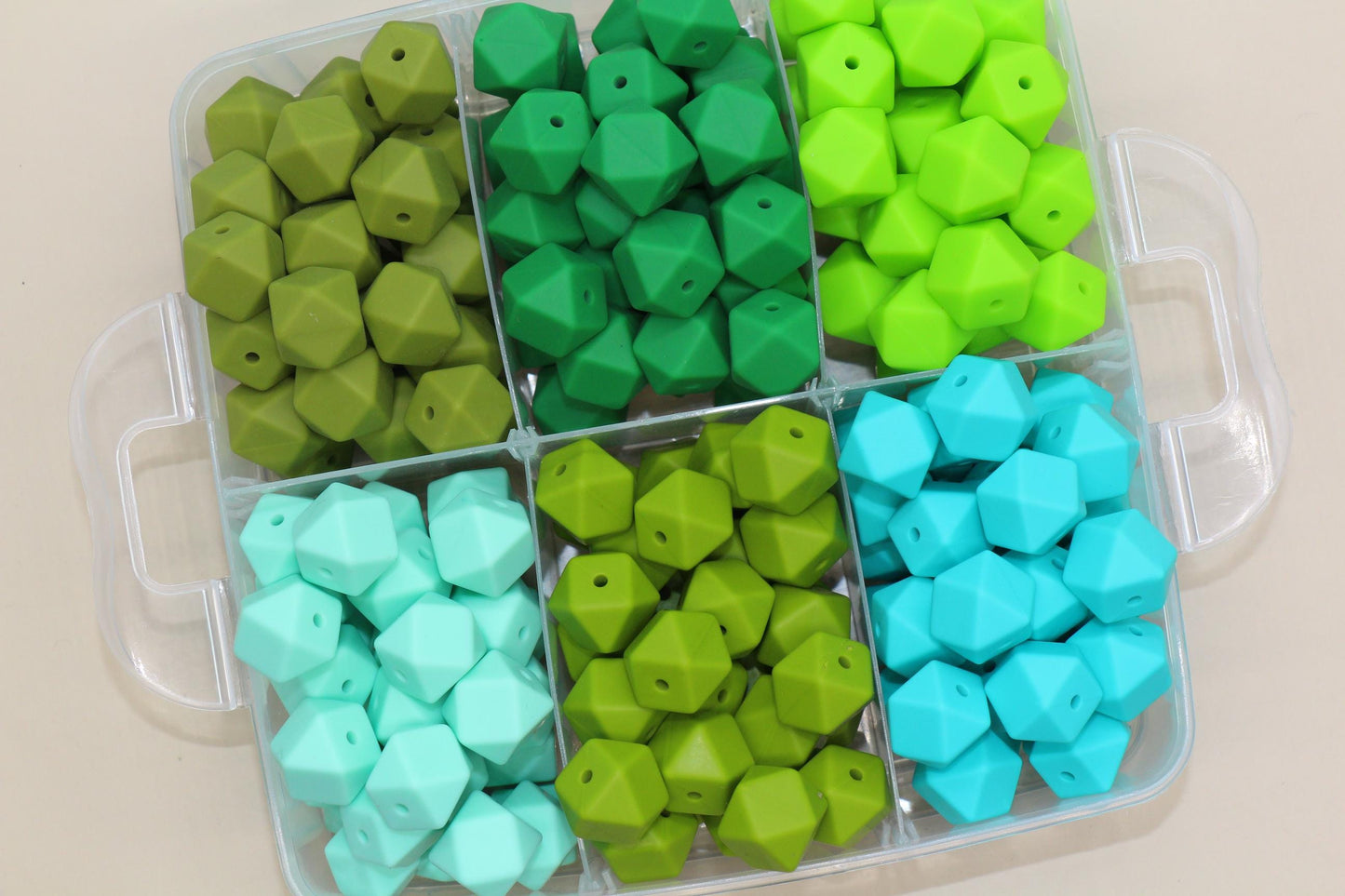 14mm Green Hexagon Silicone Beads, Geometric Beads for DIY Jewelry Making, Soft Silicone Beads for Bracelets, Keychains, Bulk Bead Supplies