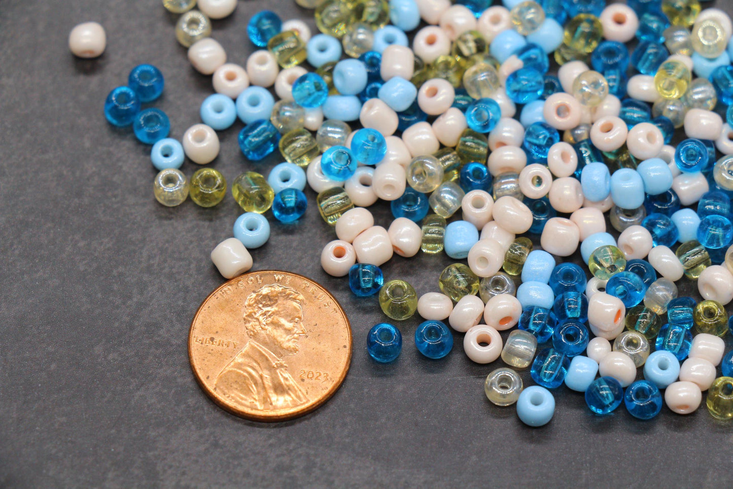 Mix Glass Seed Beads, Size 4mm 6/0 Glass Seed Beads, Blue and Pink Mix Seed Beads, Rocailles Beads, Bracelet Beads #3662