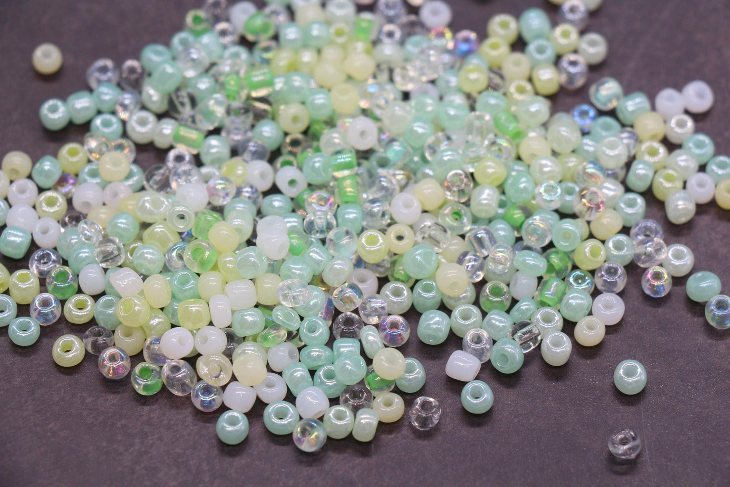 Mix Creamy Green Glass Seed Beads, Size 4mm 6/0 Glass Seed Beads, Mix Seed Beads, Rocailles Beads, Bracelet Beads #3674