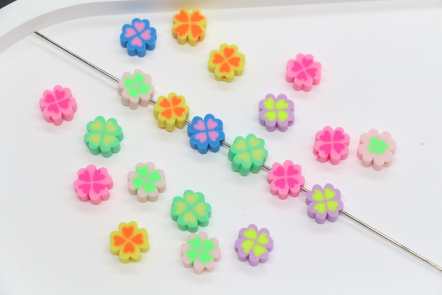 Polymer Clay Four Leaf Clover Beads, Handmade Shamrock Charms for Jewelry Making, St. Patrick’s Day Crafts #952