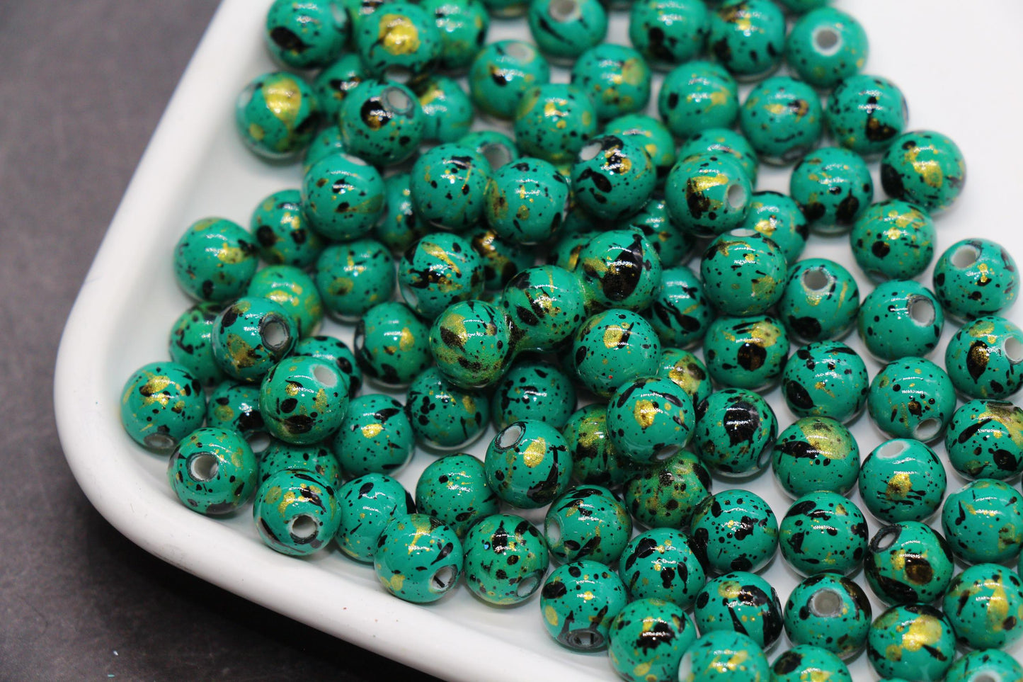 8mm Splatter Painted Acrylic Beads, Round Glossy Beads with Gold and Black Speckle for Jewelry Making, DIY Crafts