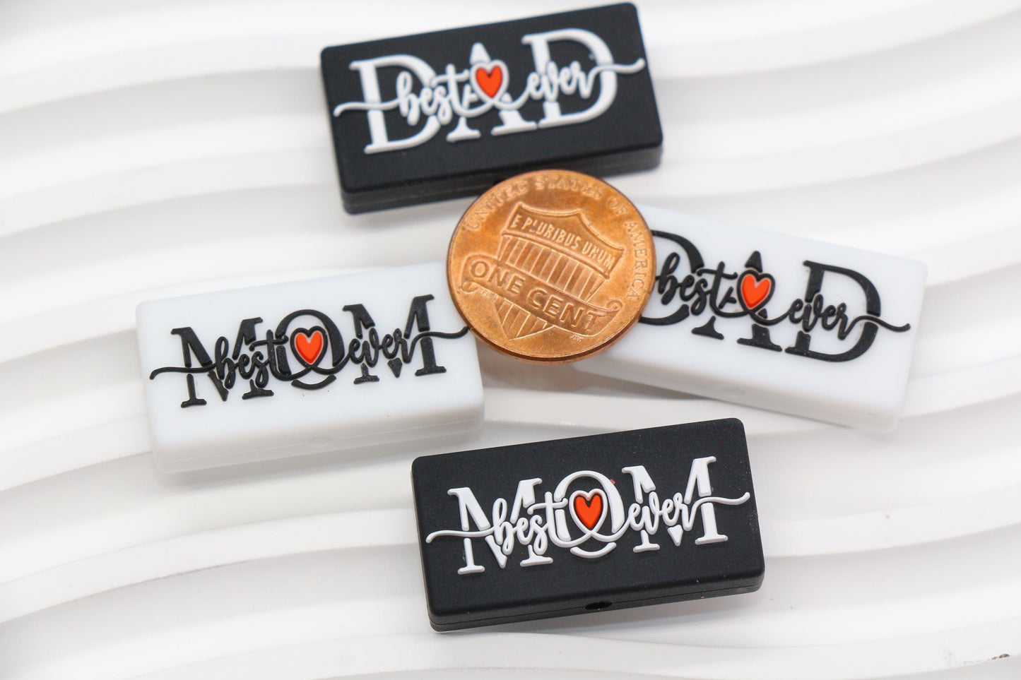 Best Mom & Dad Ever Silicone Focal Beads, Rectangular Letter Beads for Keychains, Bracelets, DIY Crafts, Gift for Mom, Dad