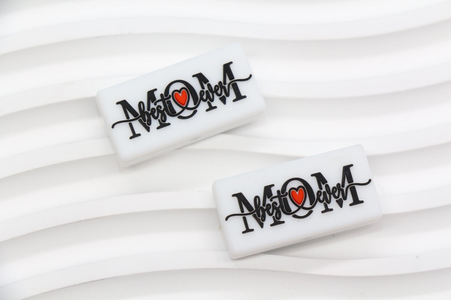 Best Mom & Dad Ever Silicone Focal Beads, Rectangular Letter Beads for Keychains, Bracelets, DIY Crafts, Gift for Mom, Dad