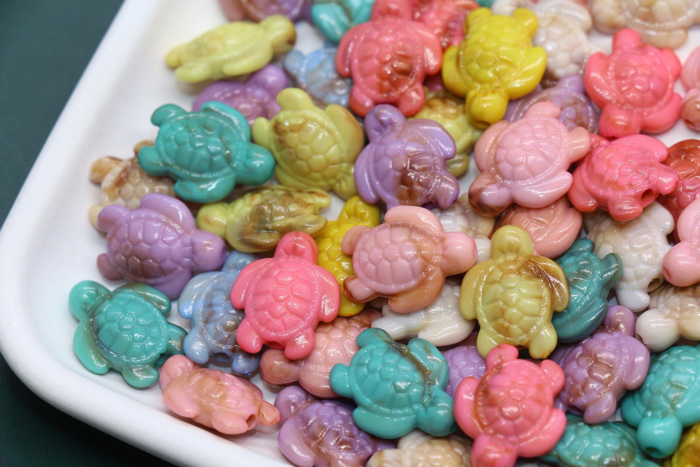 Marbled Turtle Acrylic Beads, 14mm Sea Turtle Beads for Jewelry Making, Ocean-Inspired Craft Supplies, Tropical Keychains