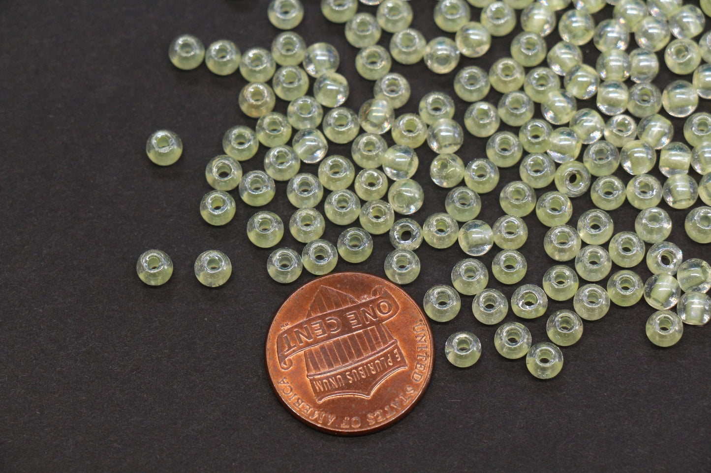 4mm Yellow Lined Glass Seed Beads, Glossy Round Rocailles Beads for Bracelet Jewelry Making Supplies #1250