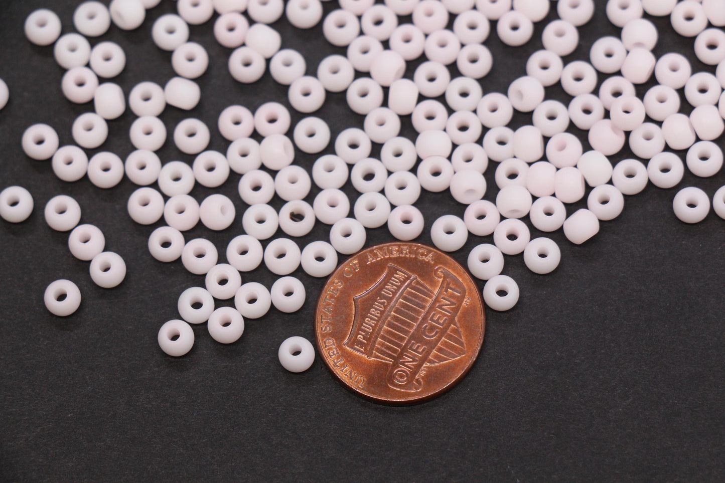 4mm Matte Light Pink Glass Seed Beads, Frosted Blush Pink Rocailles Beads, 6/0 Round Seed Beads, Beads for Jewelry Making #2054
