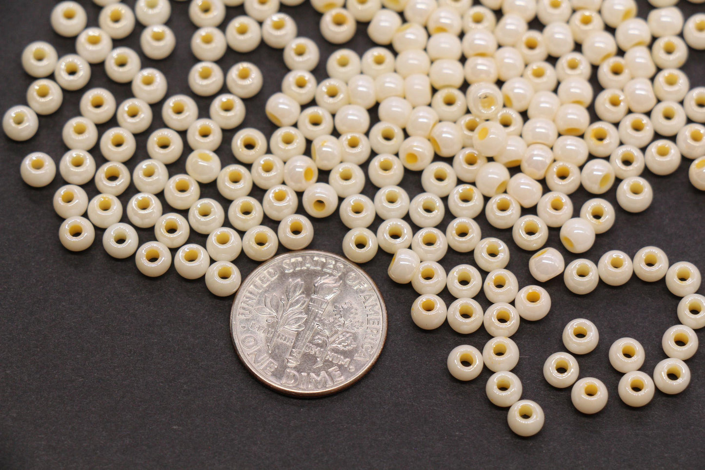 4mm Buttercream Pearlized Glass Beads, Round Glass Spacer Beads for Bracelets, DIY Jewelry Supplies #3999
