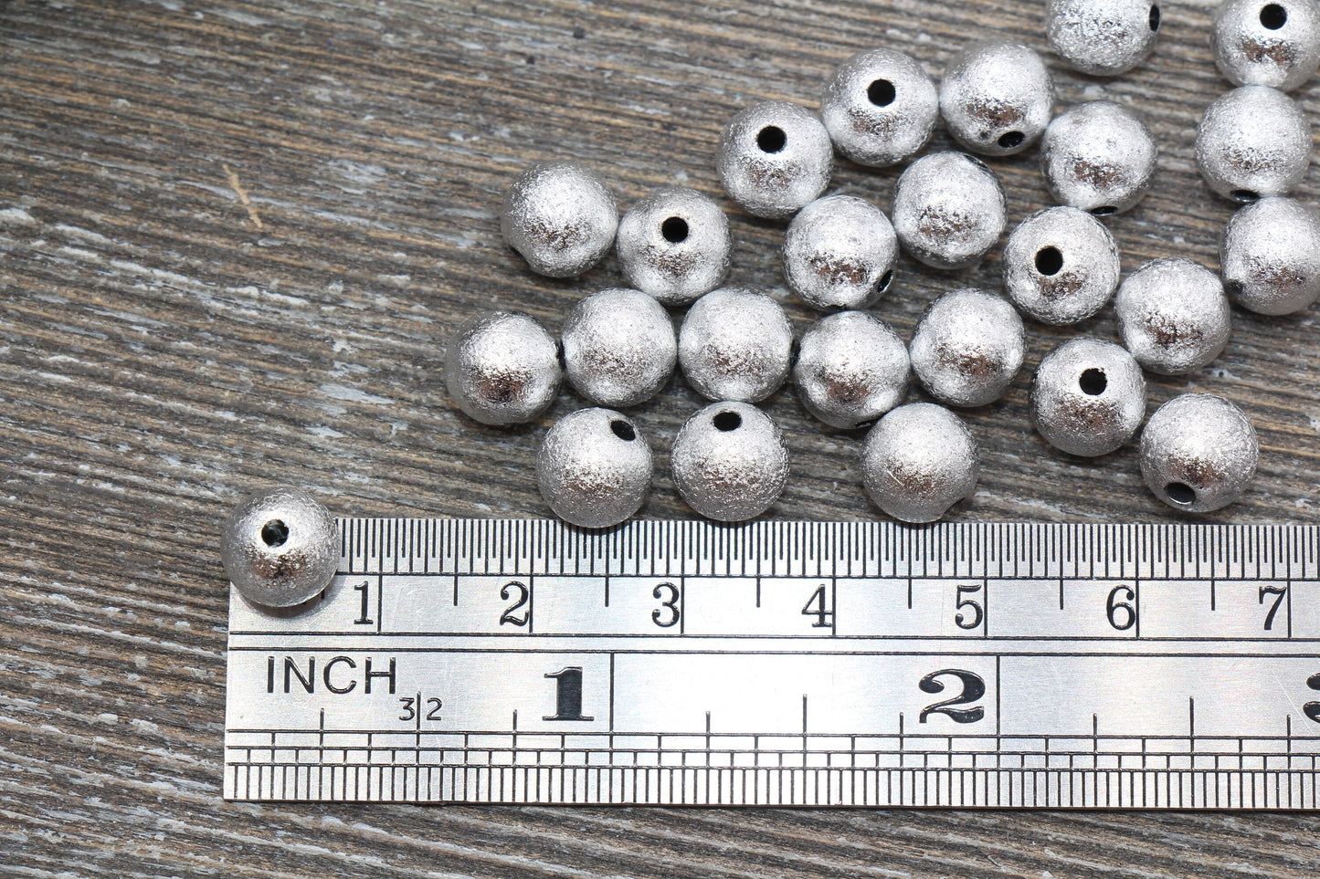 8mm Stardust Beads, Wrinkle Gumball Beads, Silver Gray Round Acrylic Loose Beads, Bubblegum Beads, Chunky Beads, Bubble Gum Beads, #892