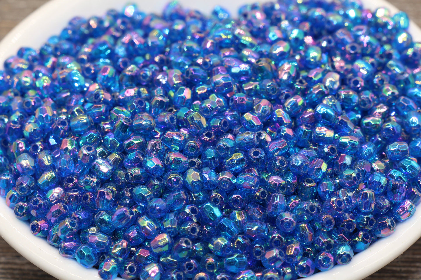 4mm Royal Blue AB Faceted Beads, Iridescent Acrylic Gumball Beads, Blue Faceted Spacer Beads, Bubblegum Beads, Plastic Rainbow Bead #953