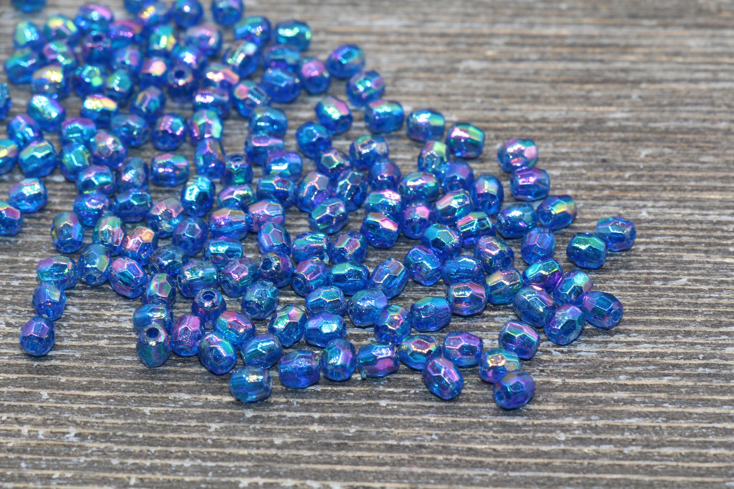 4mm Royal Blue AB Faceted Beads, Iridescent Acrylic Gumball Beads, Blue Faceted Spacer Beads, Bubblegum Beads, Plastic Rainbow Bead #953