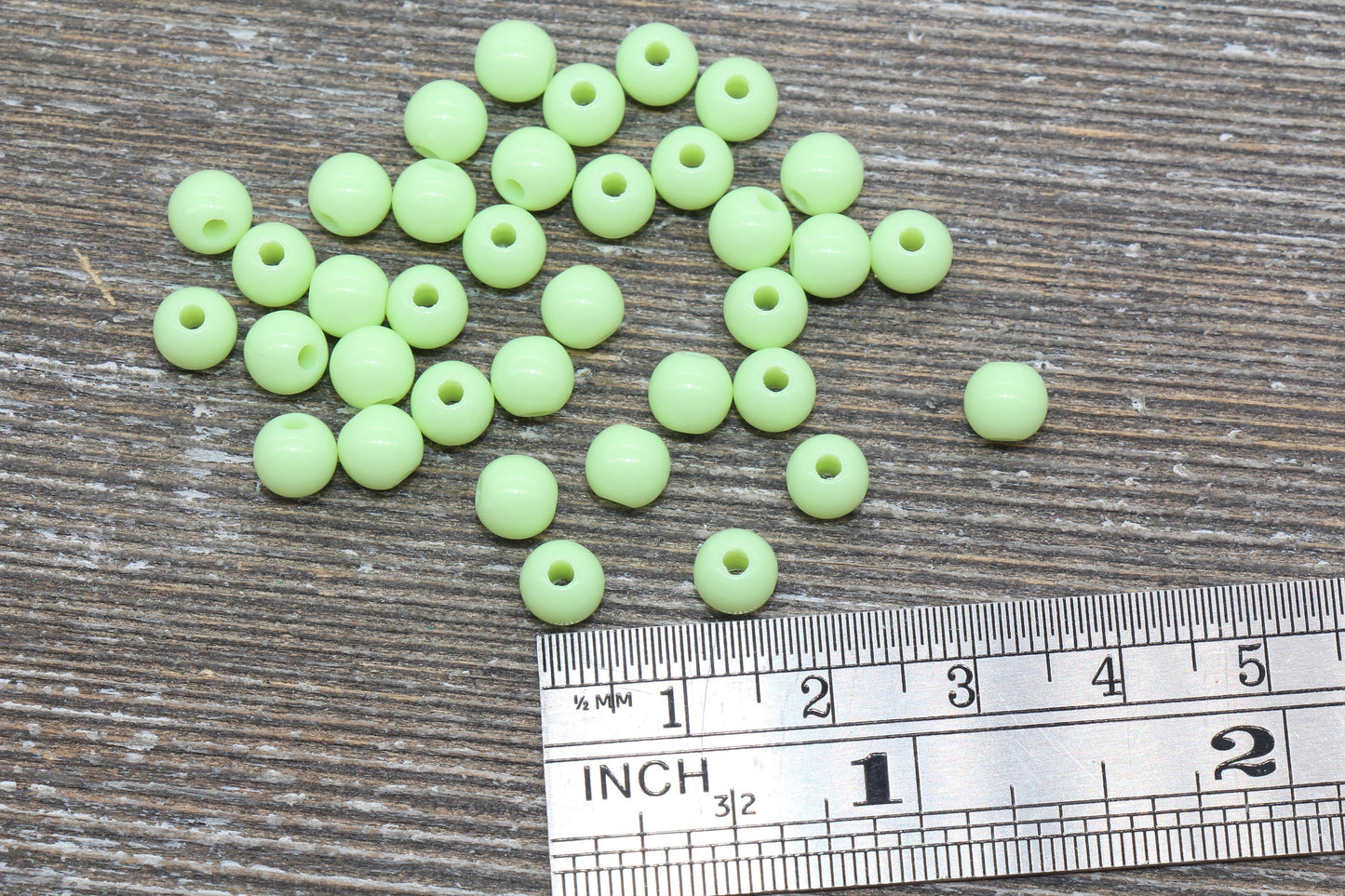 6mm Pale Green Gumball Beads, Round Acrylic Loose Beads, Bubblegum Beads, Chunky Beads, Bubble Gum Beads, Smooth Plastic Round Beads #1064