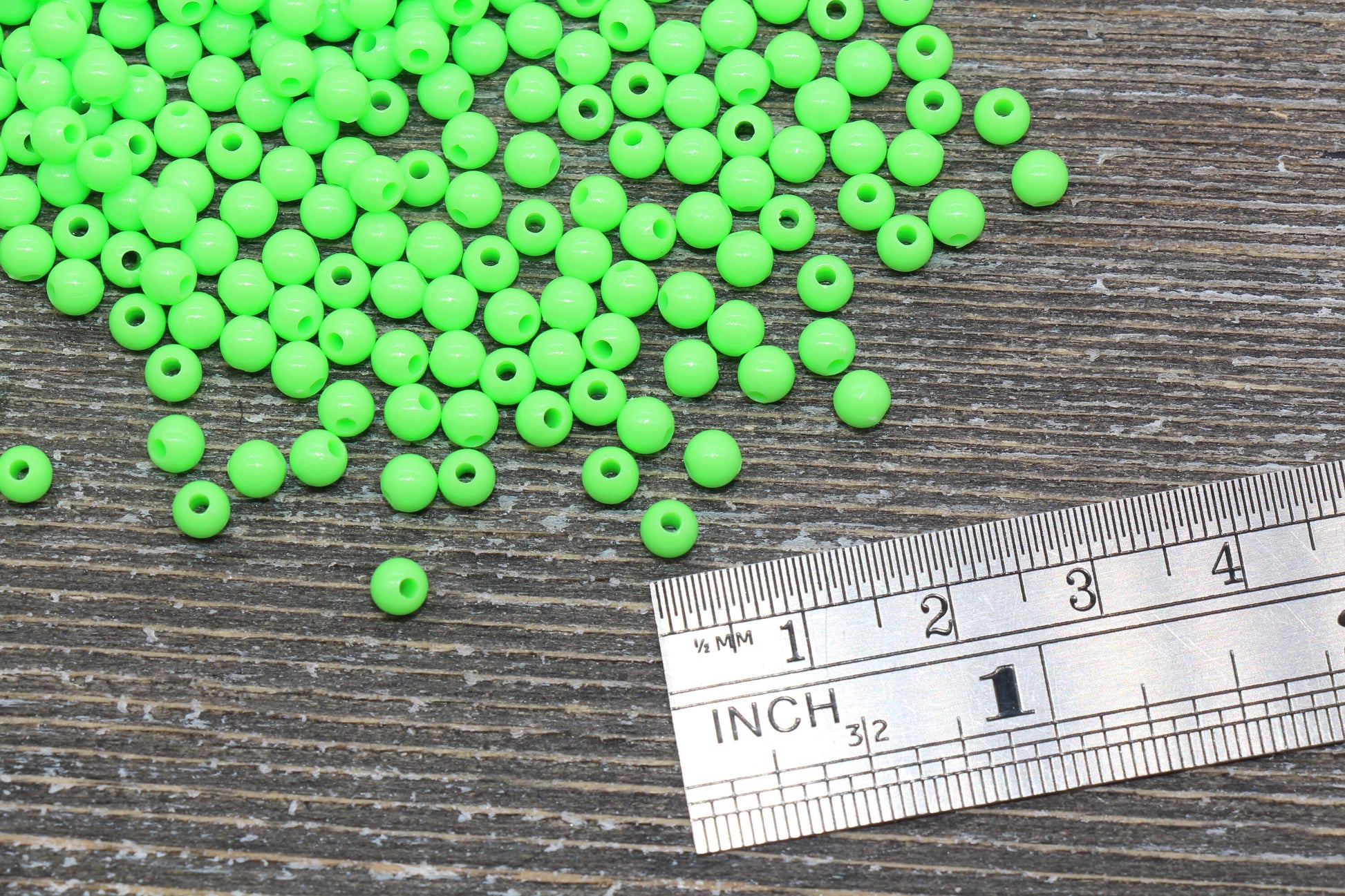 4mm Green Round Beads, Acrylic Gumball Beads, Spring Green Round Spacer Beads, Bubblegum Beads, Plastic Round Smooth Bead #306