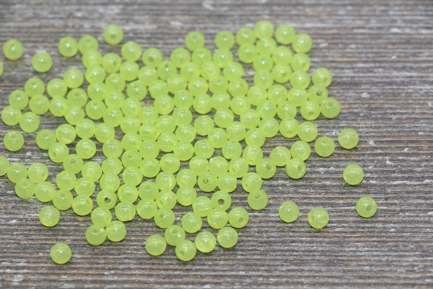 4mm Lime Green Round Beads, Translucent Lime Green Round Gumball Beads, Round Spacer Beads, Bubblegum Beads, Plastic Round Smooth Bead #1635