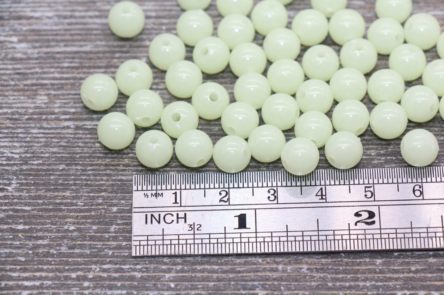 8mm GLOW in DARK Gumball Beads, Glow Round Acrylic Loose Beads, Bubblegum Beads, Chunky Beads, Round Plastic Beads #146