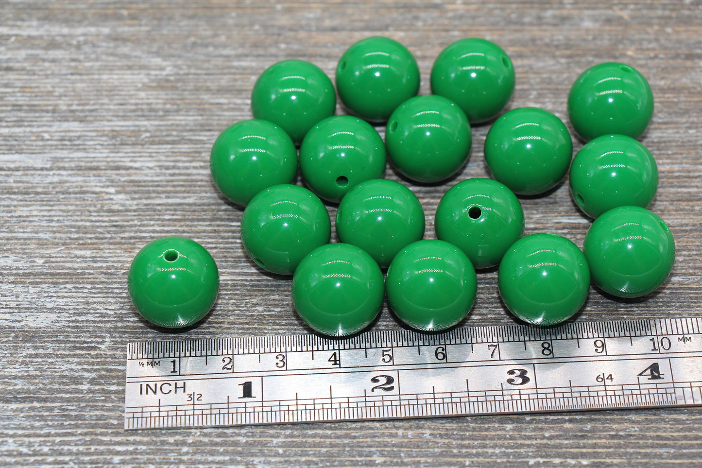 18mm Green Gumball Beads, Round Acrylic Loose Beads, Solid Bubblegum Beads, Chunky Beads, Smooth Round Plastic Beads #1677