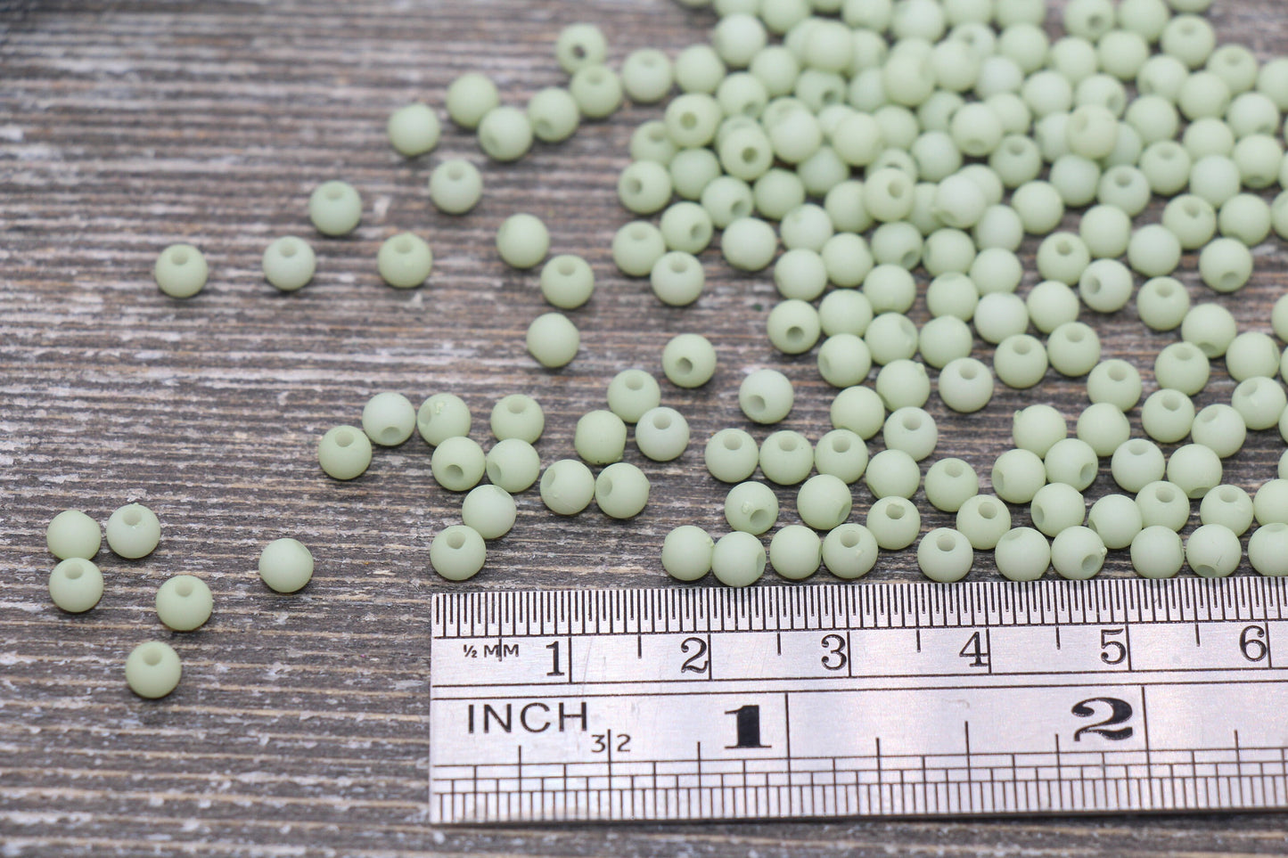 4mm Matte Pastel Green Round Beads, Acrylic Gumball Bead, Frosted Pastel Green Round Spacer Beads, Bubblegum Beads, Plastic Round Bead #1706