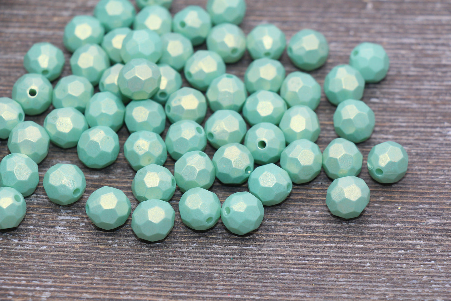 10mm Green Shimmer Faceted Beads, Green Acrylic Faceted Beads, Bubblegum Beads, Chunky Beads, Shimmer Beads, Gumball Beads #1789 - Yourdiysupply