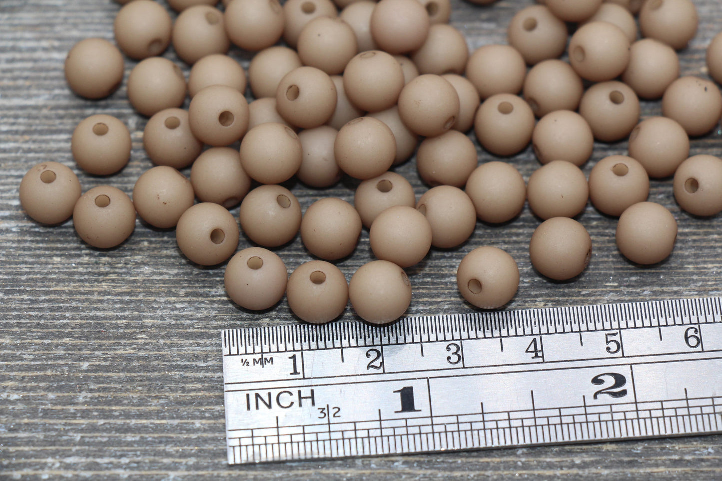 8mm Matte Taupe Round Beads, Acrylic Gumball Bead, Frosted Taupe Round Spacer Beads, Bubblegum Beads, Plastic Round Bead #2187