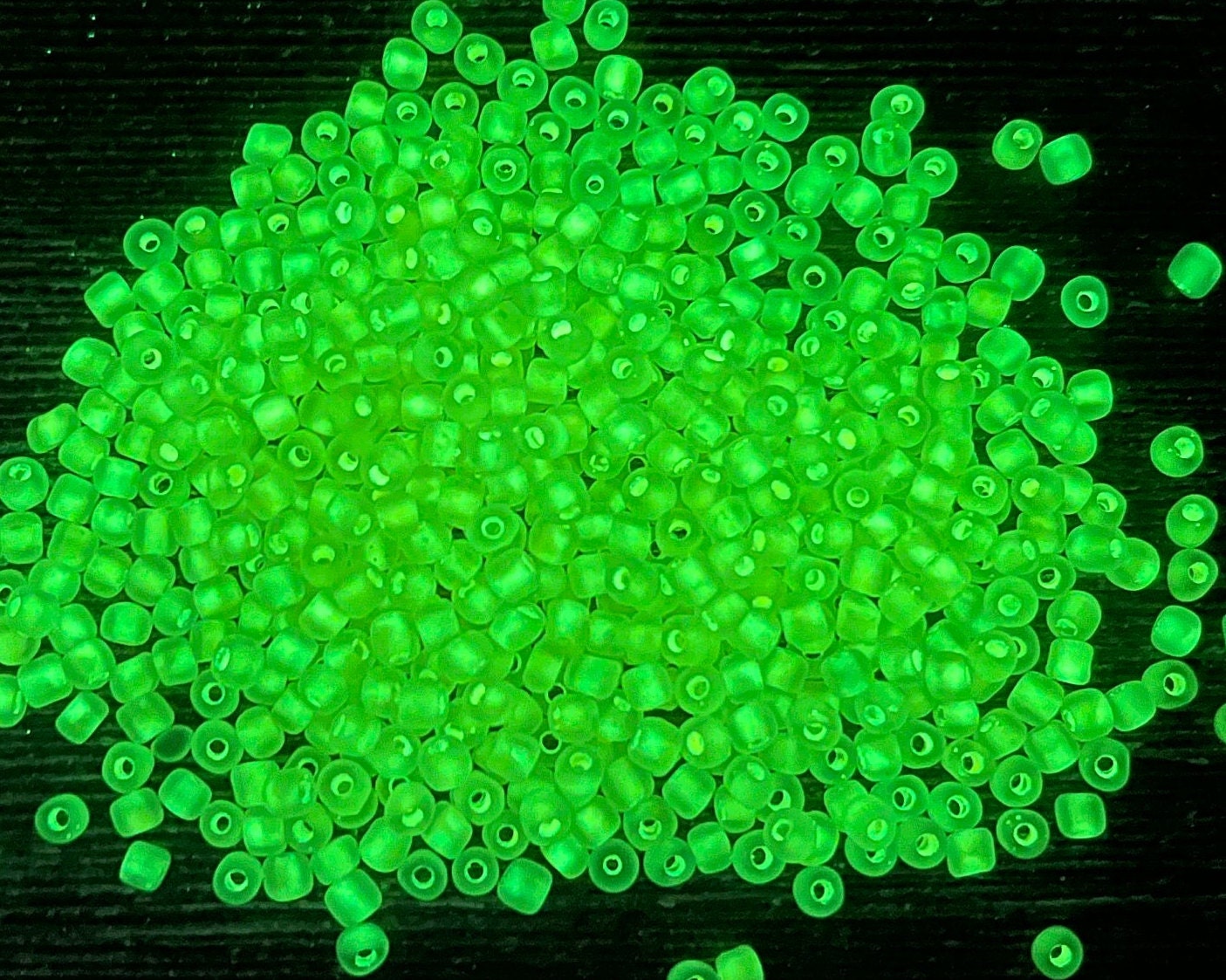 GLOW Matte Glass Beads, 4mm 6/0 Glass Beads, Glow in Dark Frosted Yellow Seed Beads, Rocailles Beads, Beading Supplies #2310