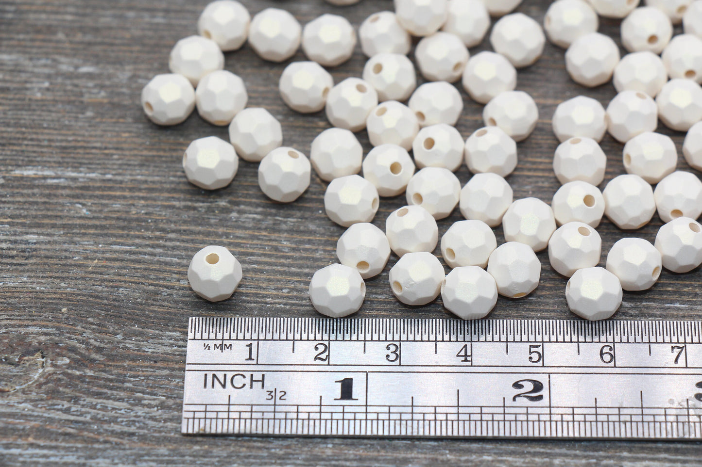 8mm Ivory Shimmer Faceted Gumball Beads, Faceted Acrylic Loose Beads, Bubblegum Beads, Chunky Beads, Ivory Gumball Beads #2545