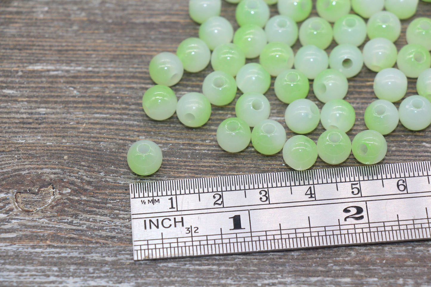 8mm Green Ombre Round Beads, Acrylic Gumball Bead, Green Round Beads, Bubblegum Beads, Plastic Round Bead, Jewelry Beads #2620