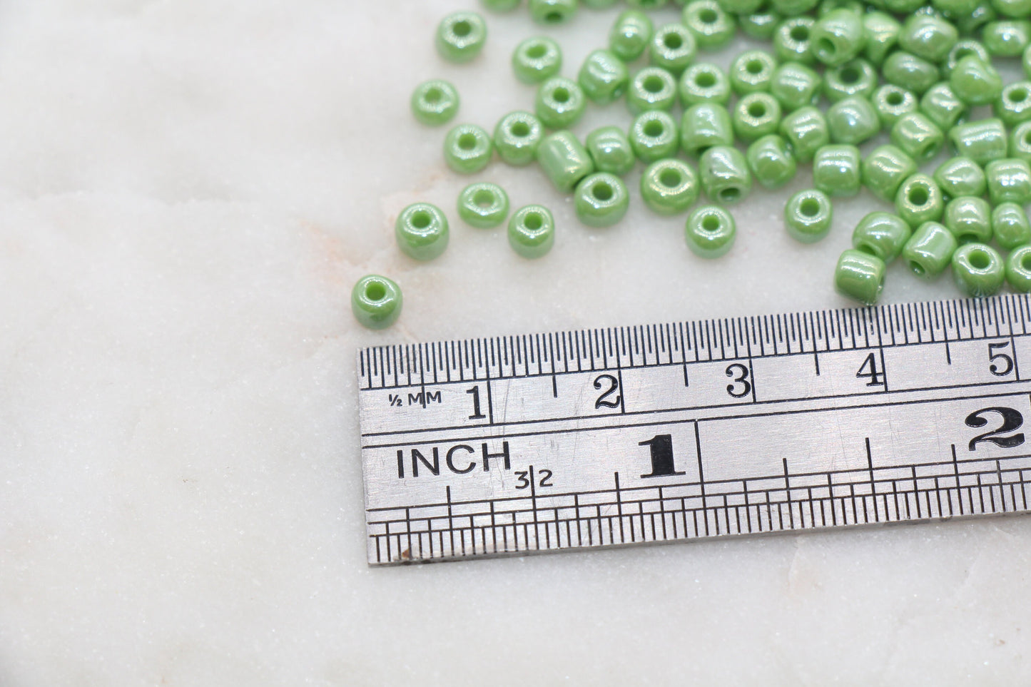 Glossy Glass Seed Beads, 4mm 6/0 Glass Round Seed Beads, Green Opaque Seed Beads, Rocailles Beads, Beading Supplies #1296