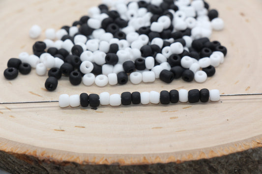 Matte Glass Seed Beads, 4mm 6/0 Glass Round Seed Beads, Black and White Mix Seed Beads, Frosted Mix Rocailles Beads, Beading Supplies #2669