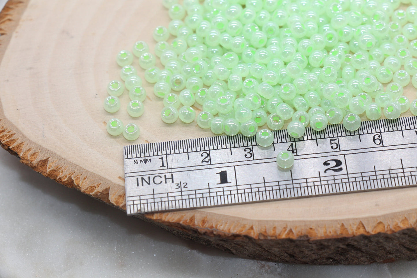 Round Creamy Glass Seed Beads, 4mm 6/0 Glass Round Seed Beads, Creamy Mint Green Seed Beads, Glossy Rocailles Beads, Beading Supplies #2731