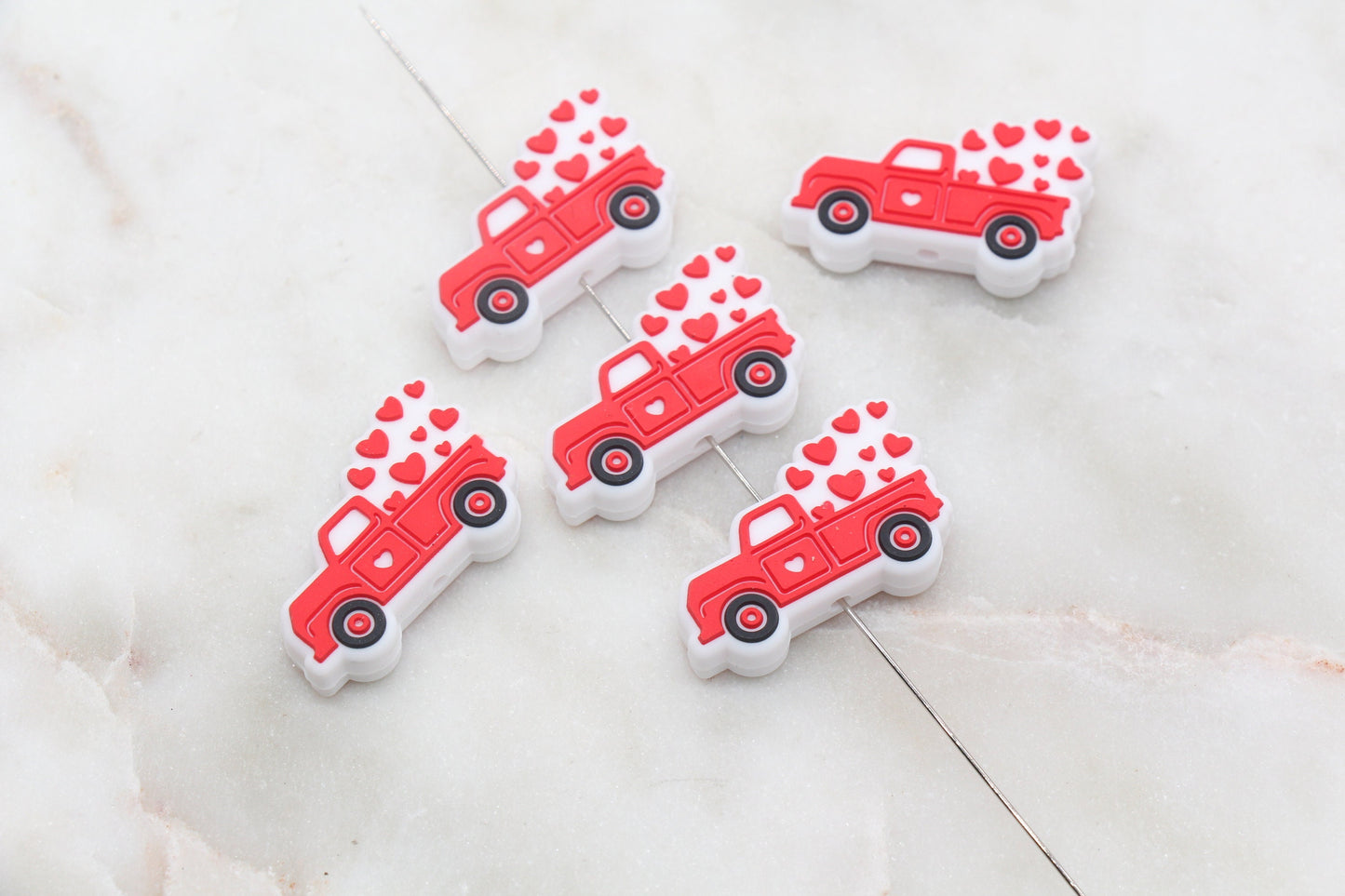 Valentines Truck Silicone Beads, Love Heart Red Truck Silicone Beads, Valentine's Day Themed Silicone Loose Beads, Pen Focal Beads #399