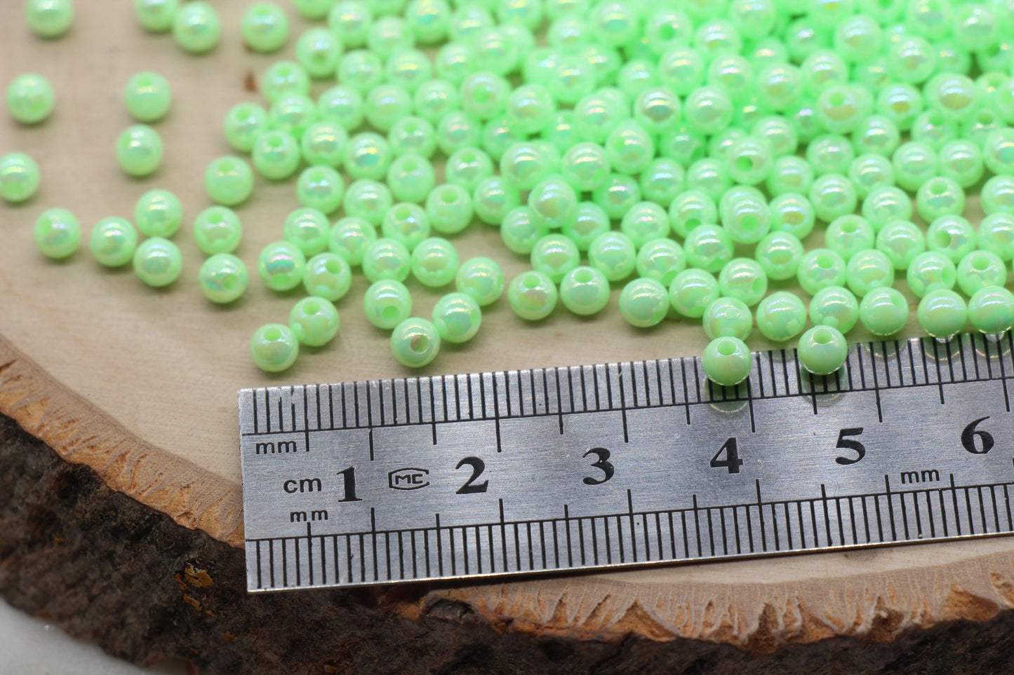4mm Light Green AB Round Beads, Iridescent Acrylic Gumball Beads, Bubblegum Beads, Plastic Round Smooth Bead #3014