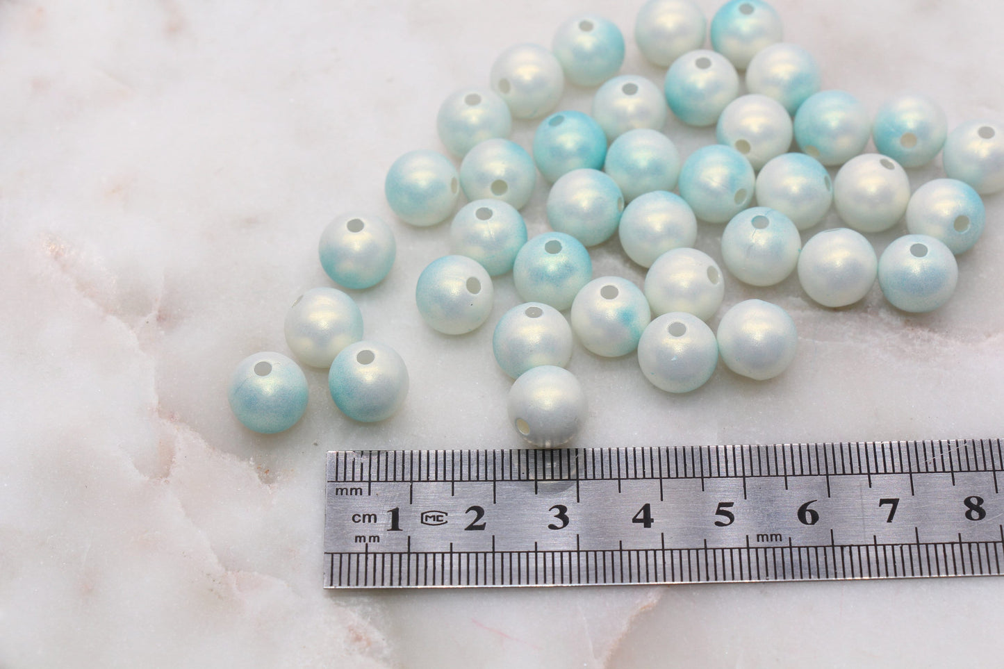 10mm Blue Ombre Shimmer Gumball Beads, Round Acrylic Loose Beads, Bubblegum Beads, Chunky Beads, Smooth Plastic Beads #3033