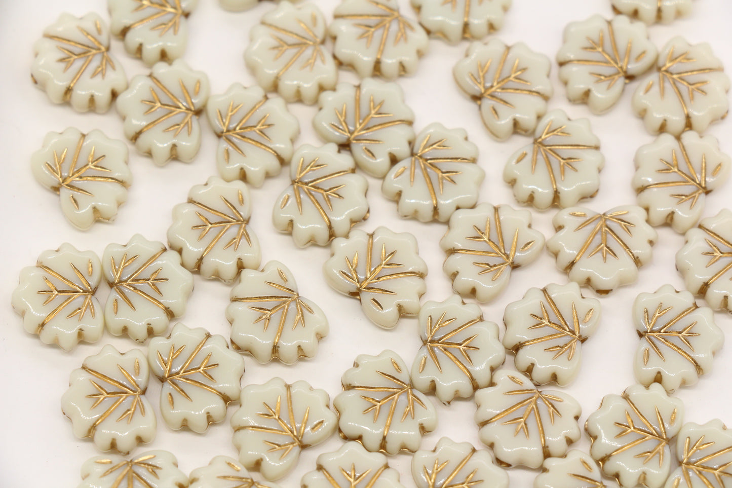 13 x 11mm Vintage Gold Acrylic Leaf Beads