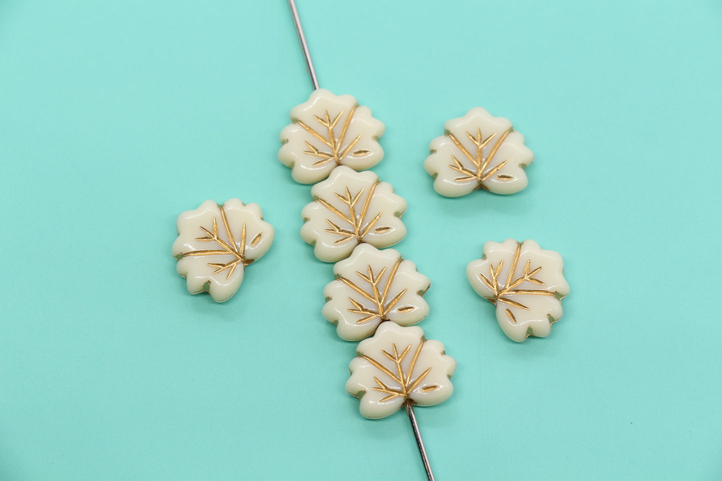 13 x 11mm Vintage Gold Acrylic Leaf Beads