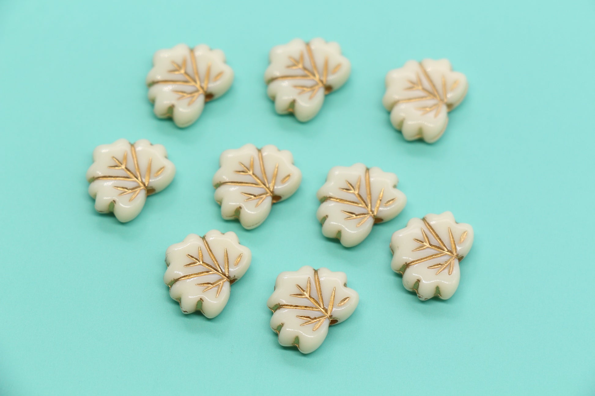 13 x 11mm Vintage Gold Acrylic Leaf Beads
