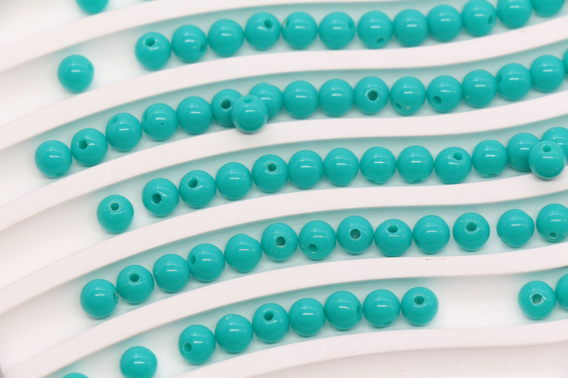 6mm Aqua Green Round Beads #1746