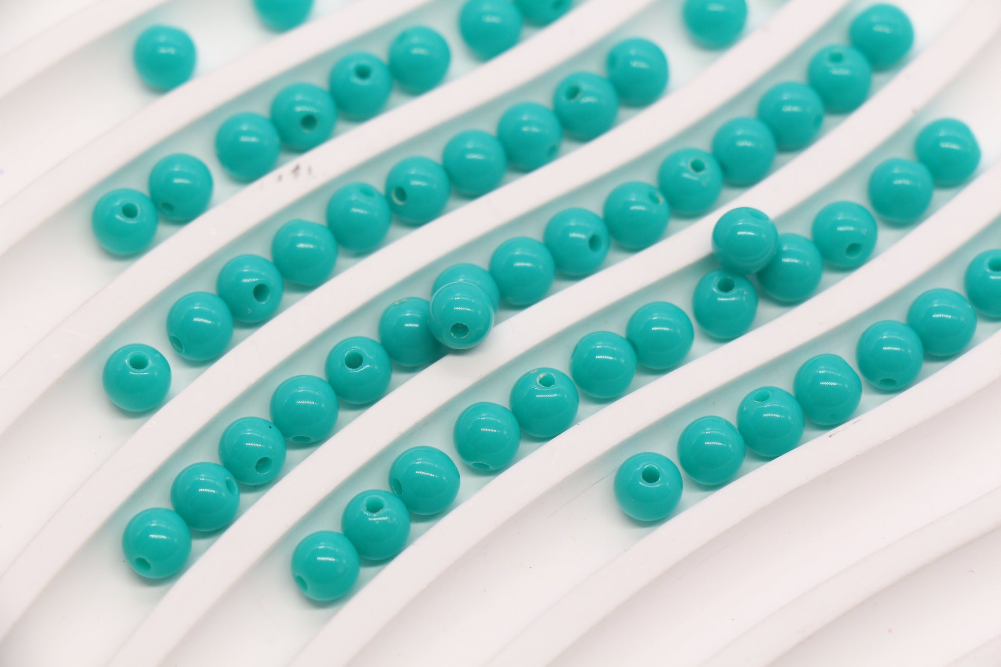6mm Aqua Green Round Beads #1746