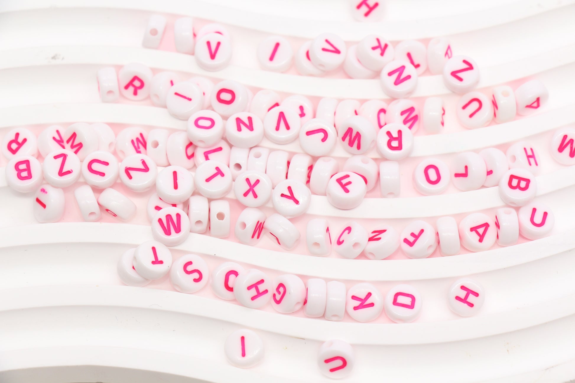 7mm White Round Letter Beads with Pink Letters #1099
