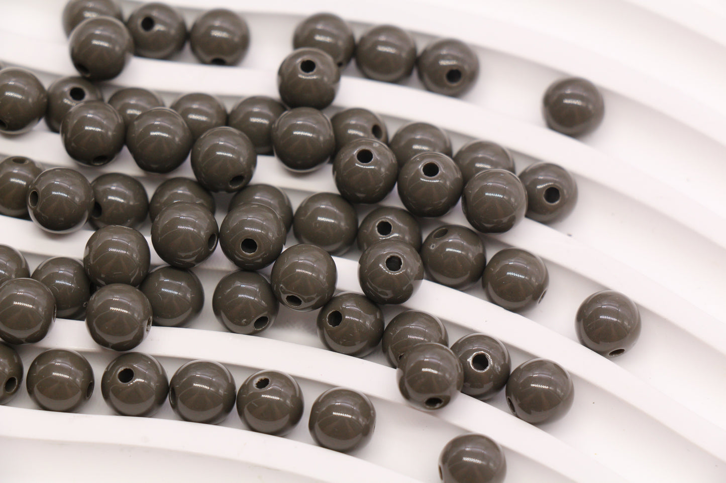 8mm Taupe Gray Acrylic Gumball Beads #3958