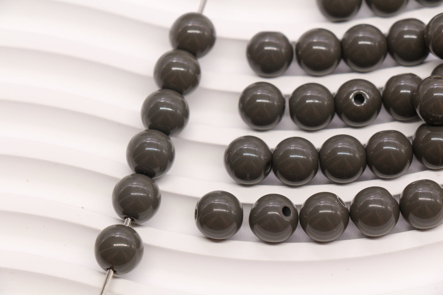 10mm Taupe Gray Acrylic Gumball Beads #3957