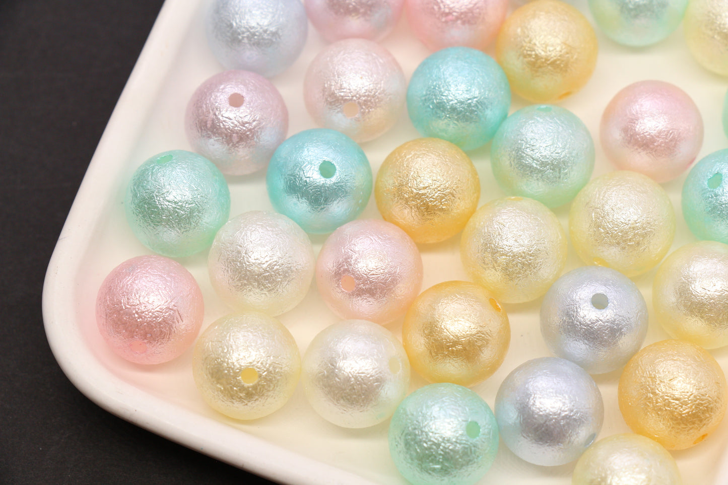 16mm Pearlized Acrylic Wrinkle Beads Mix #3972